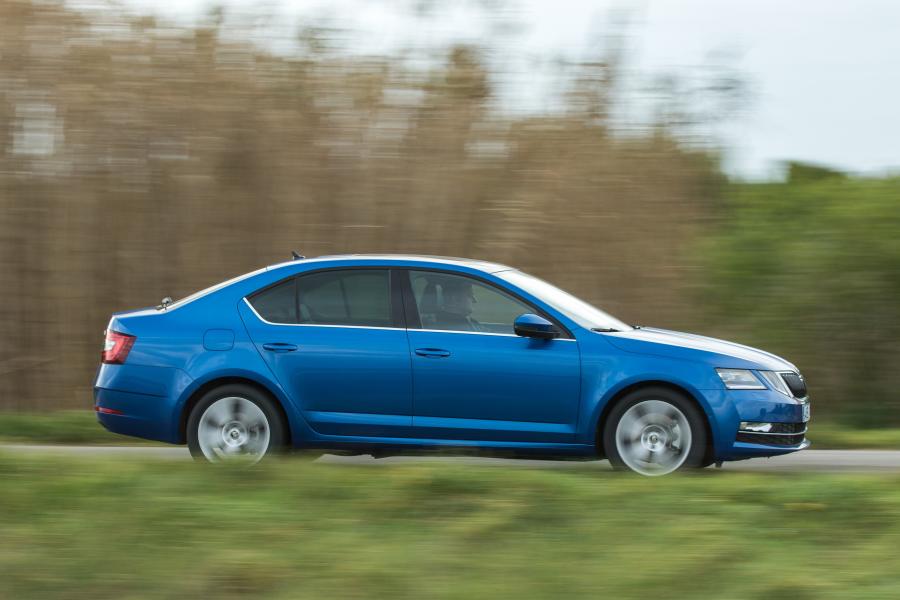  Skoda Octavia 4x4 (5E) 2017 года  (WW) (фото 6 из 44)